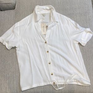 Sim & Sam Collard Buttoned Top